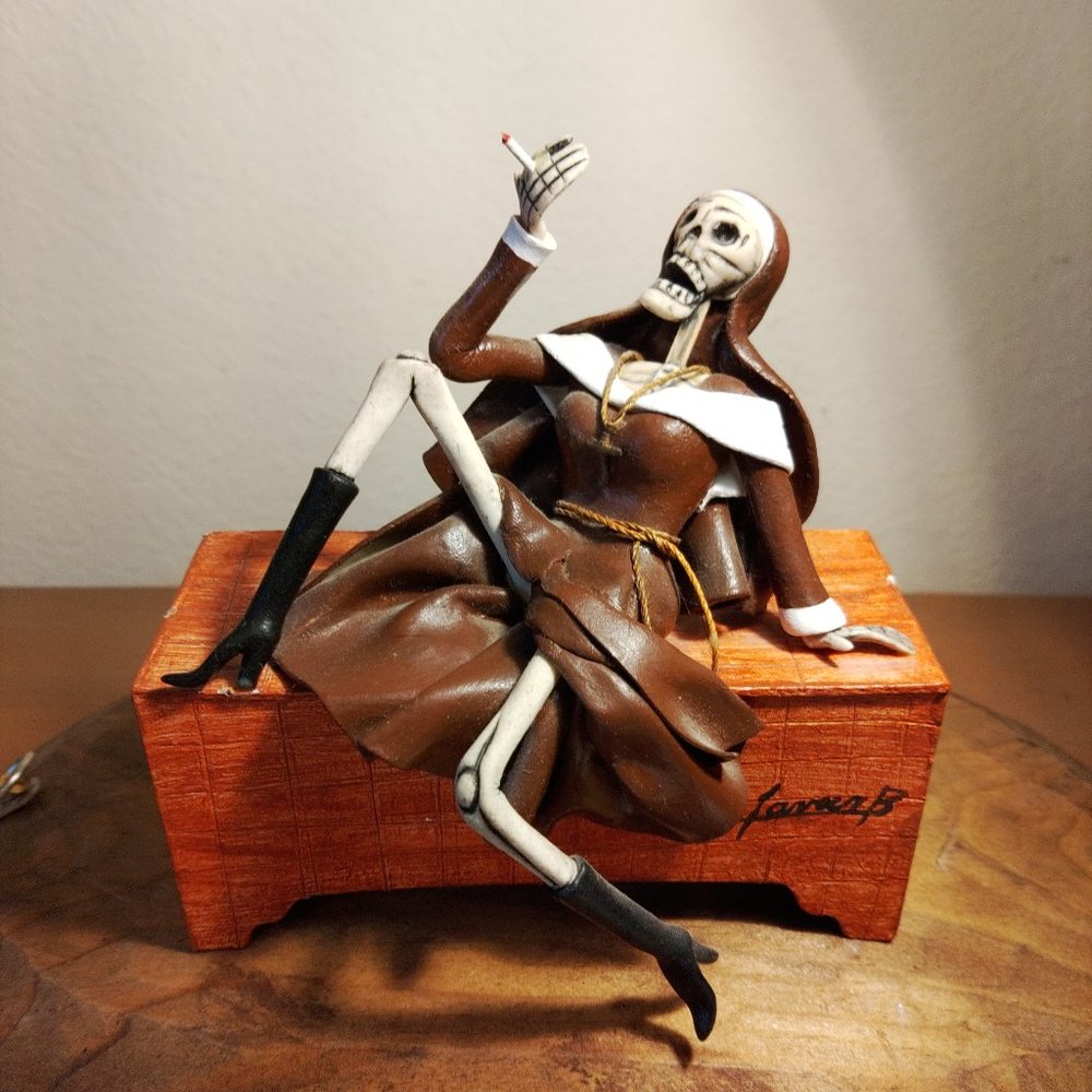 Day of the Dead - Smoking Nun